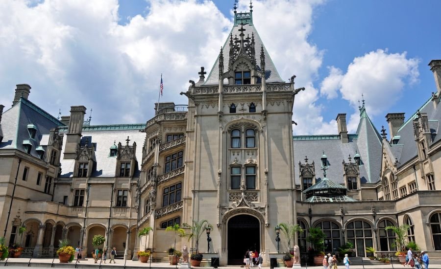 what tragedies happened at the biltmore estate