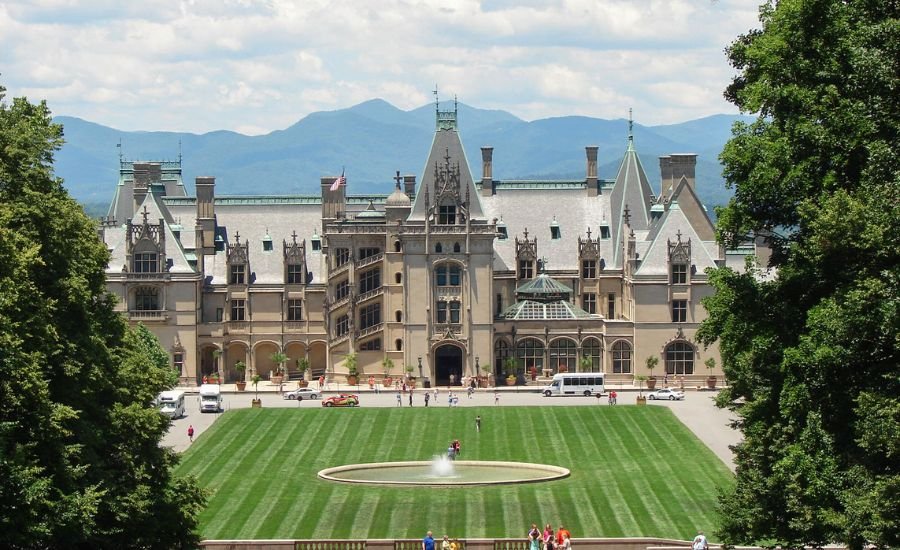 what tragedies happened at the biltmore estate